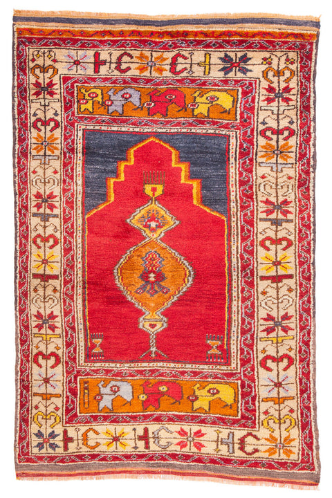 Antique Yesilhisar Rug